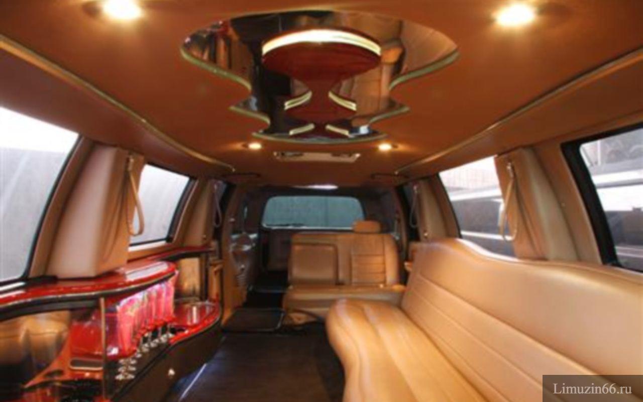 Ford Excursion Black