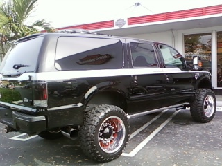 Ford Excursion Harley Davidson Edition