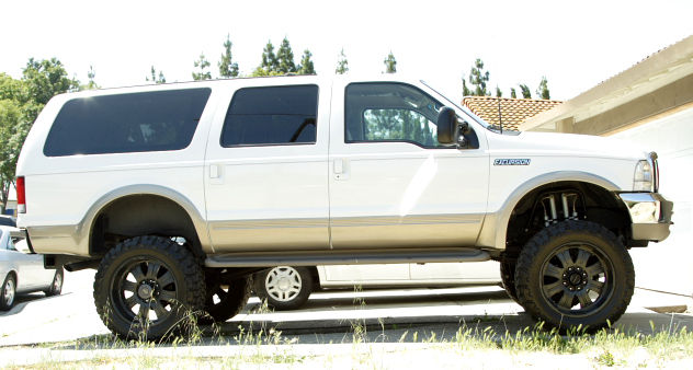 Ford Excursion Lifted