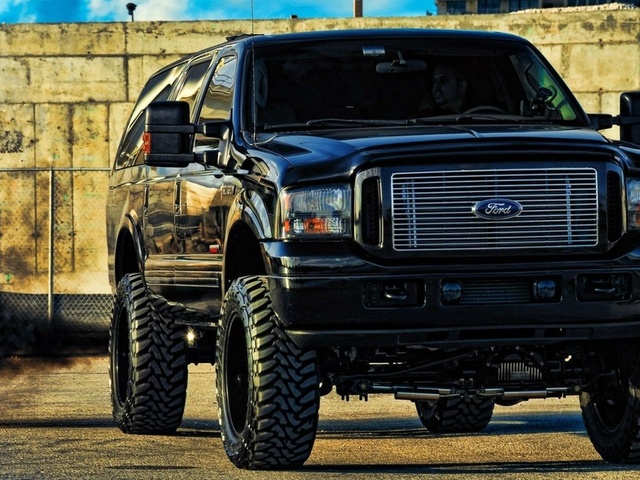 Ford Excursion Limited