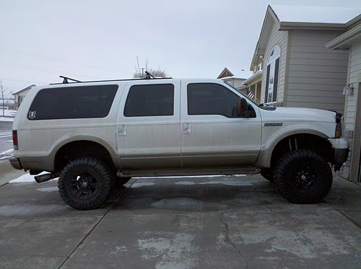 Ford Excursion White