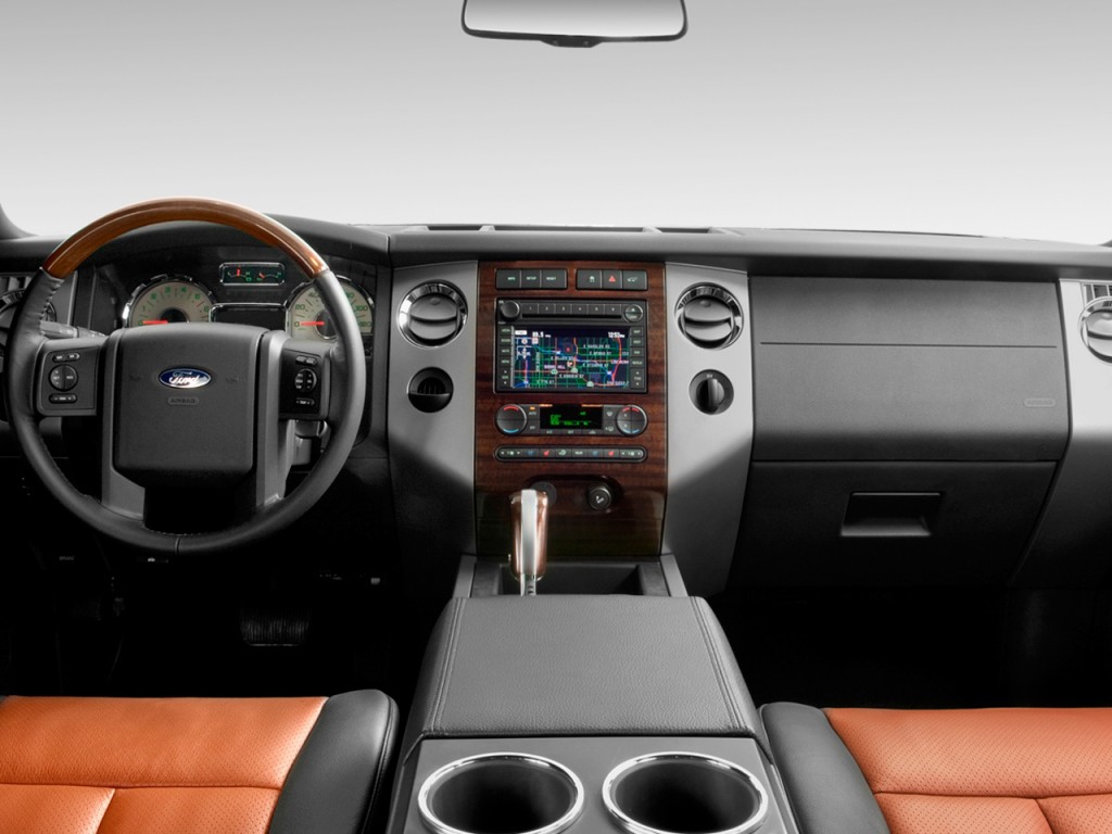 Ford Expedition Limited 2014
