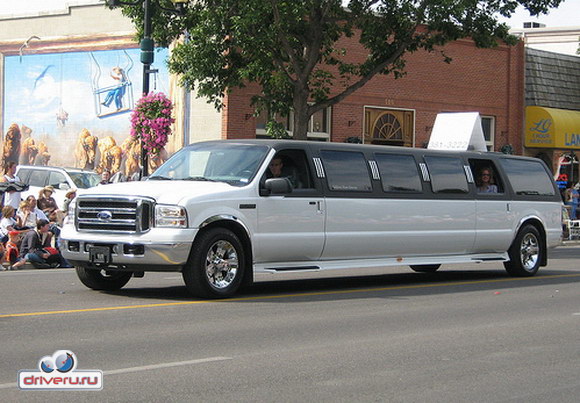 Ford Expedition Limo