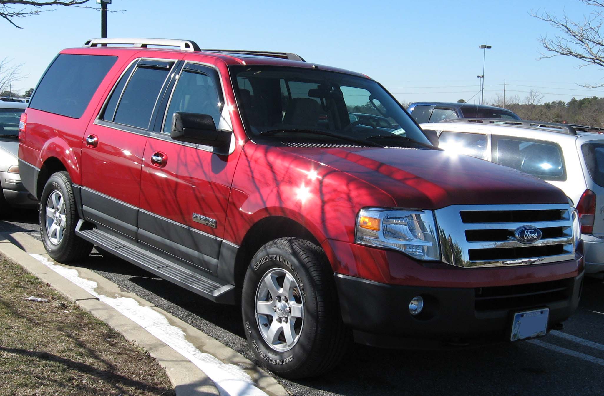 Ford Expedition Red