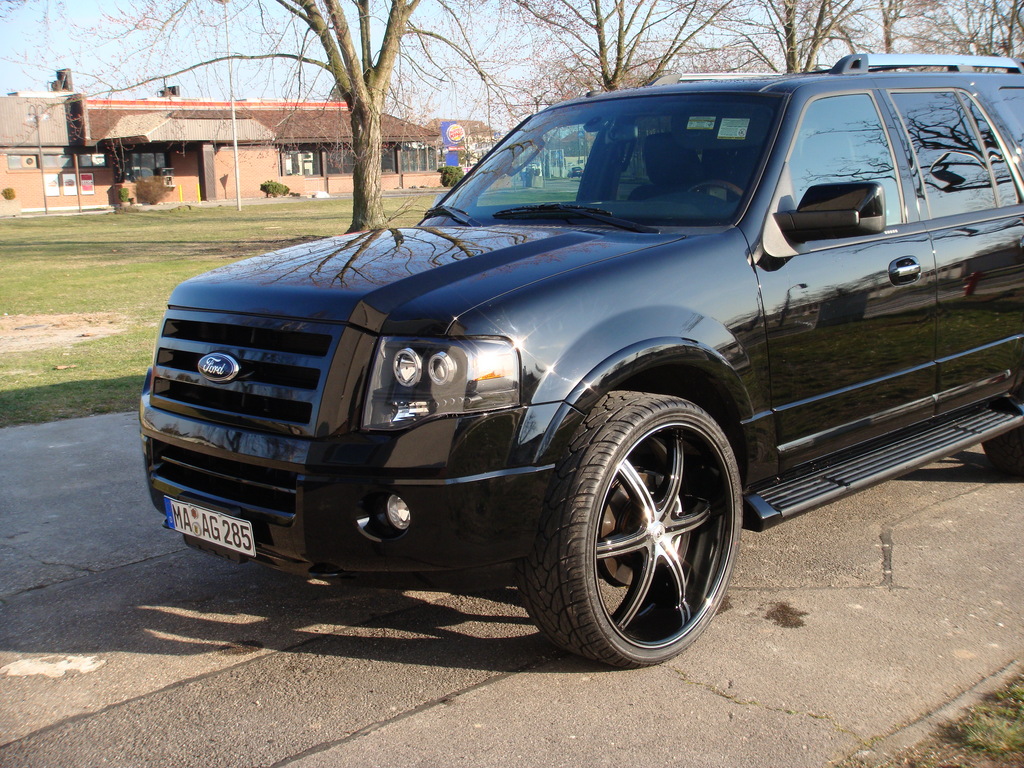 Ford Expedition Sport