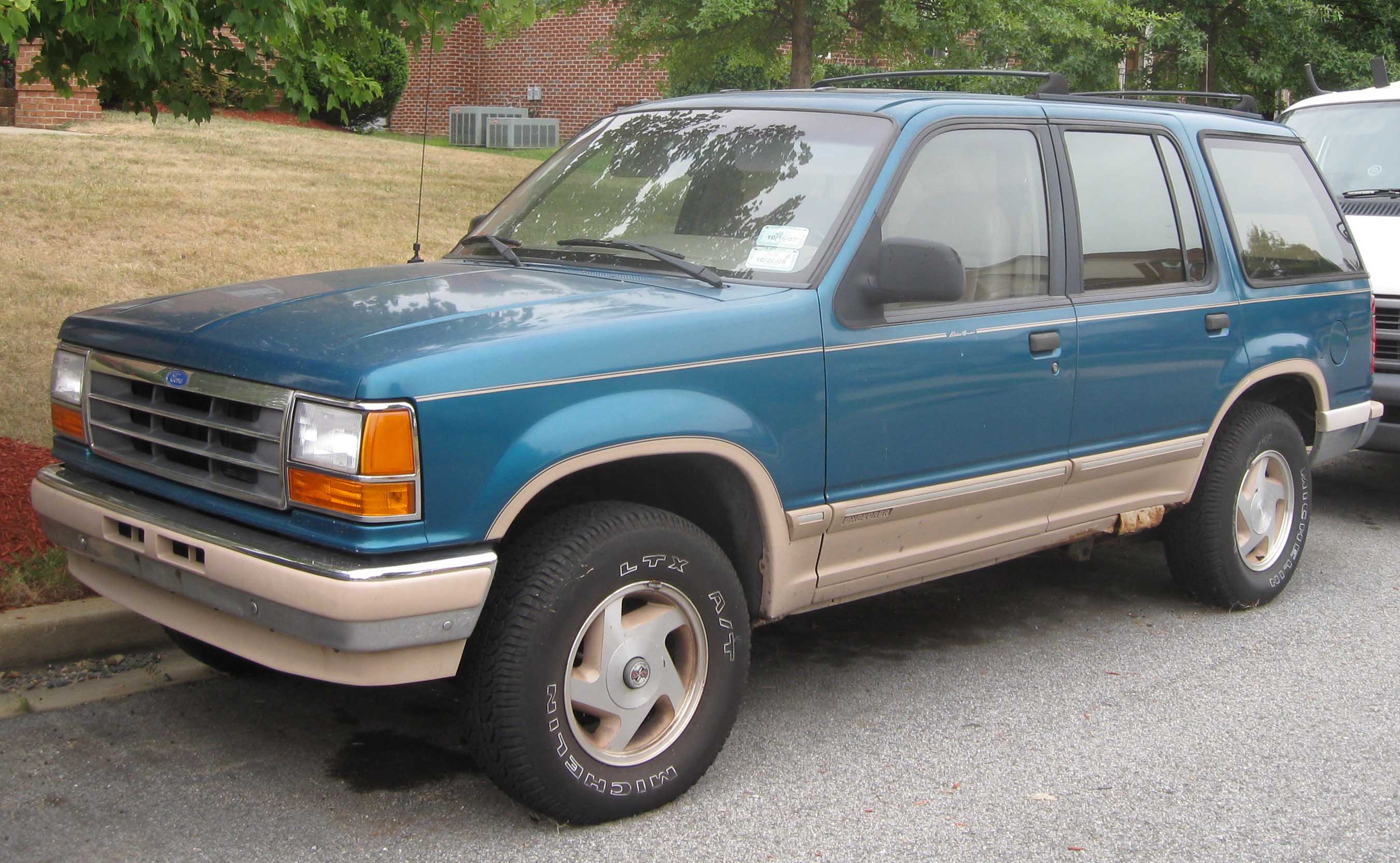 Ford Explorer 1990