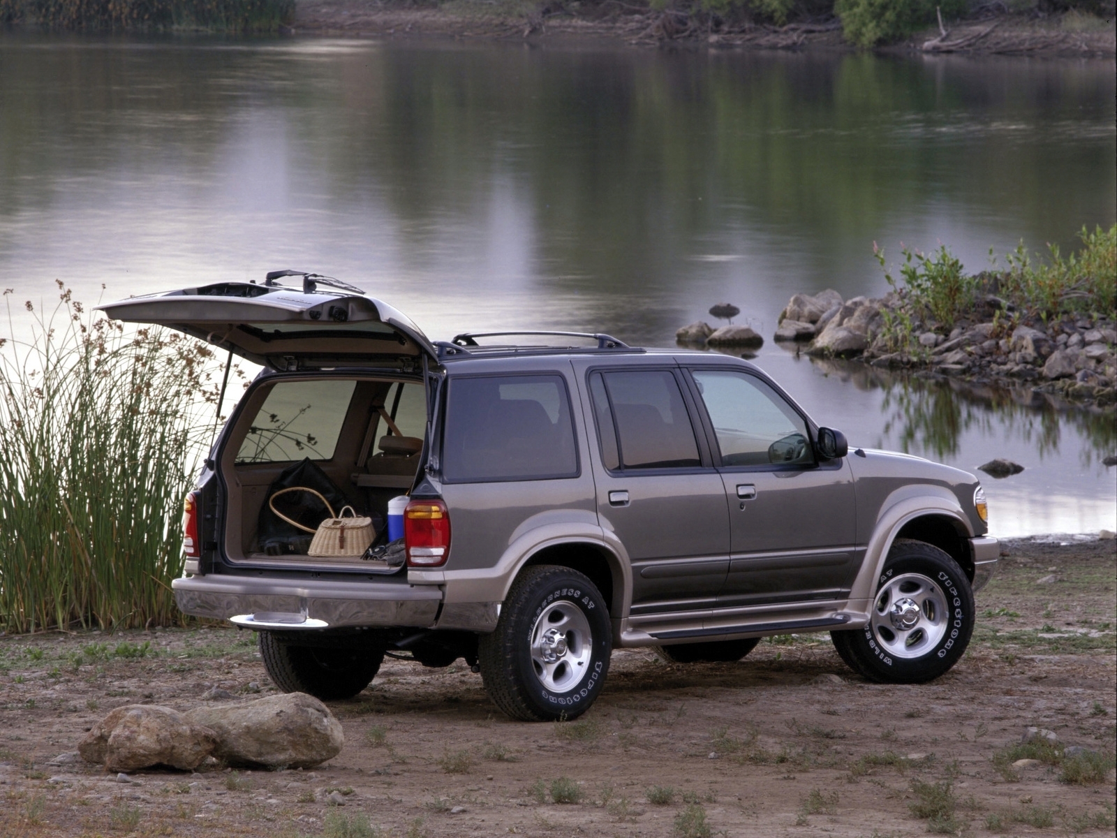 Ford Explorer 1995