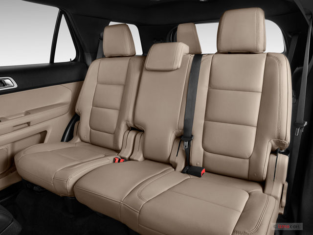 Ford Explorer 8 Seater