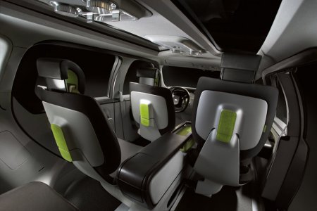 Ford Explorer 8 Seater