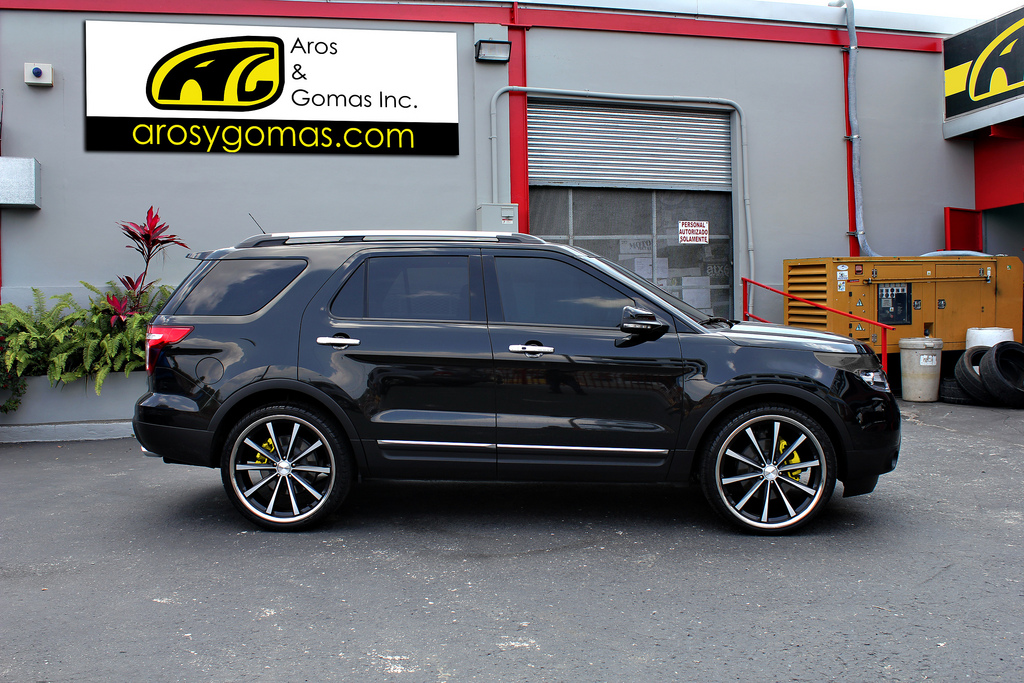 Ford Explorer Awd