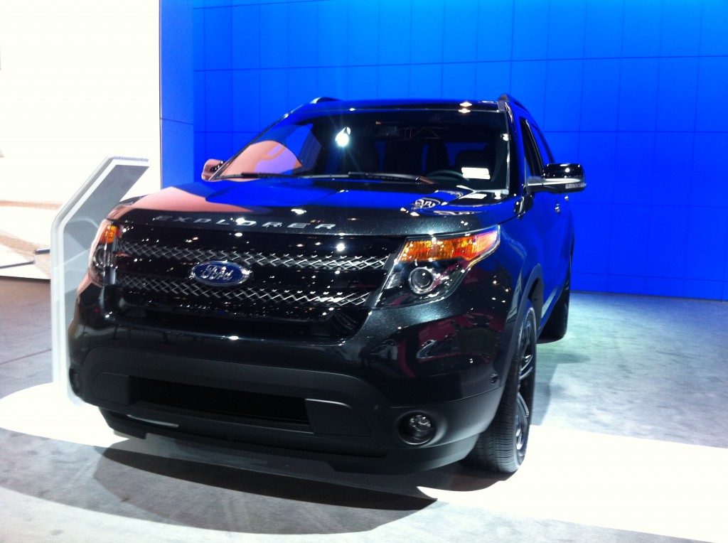 Ford Explorer Black