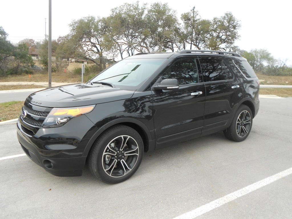 Ford Explorer Black