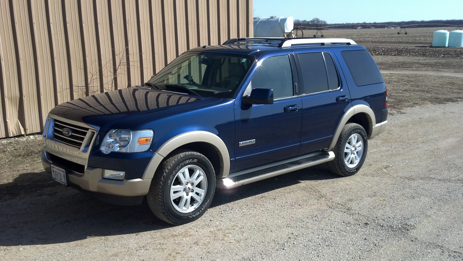 Ford Explorer Eddie Bauer