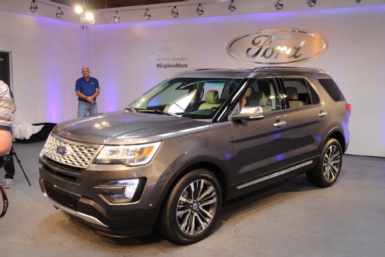 Ford Explorer Platinum Edition