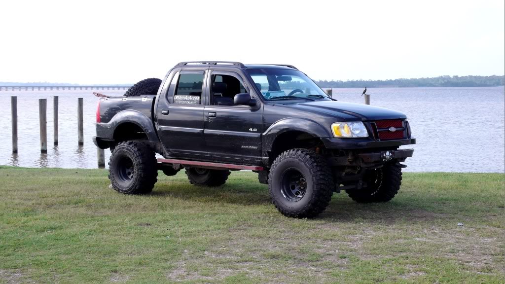 Ford Explorer Sport Trac Lifted