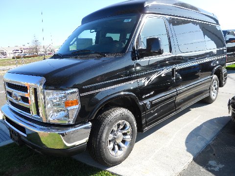 Ford Explorer Van