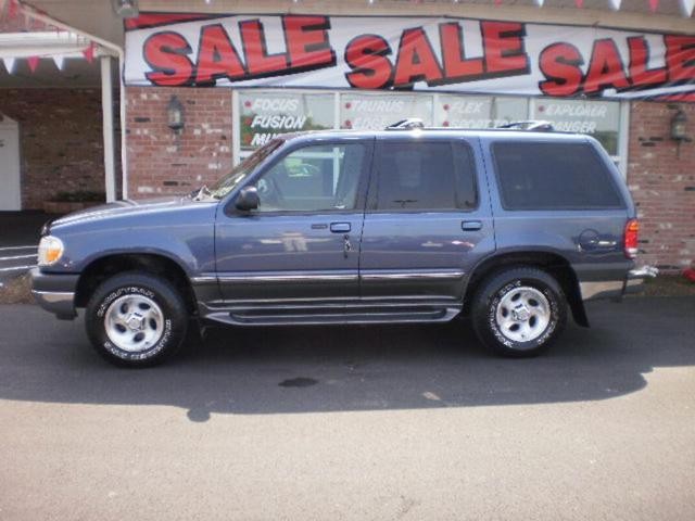 Ford Explorer XL