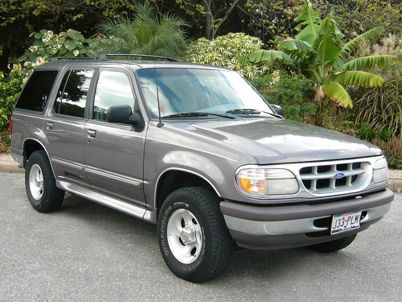 Ford Explorer XL