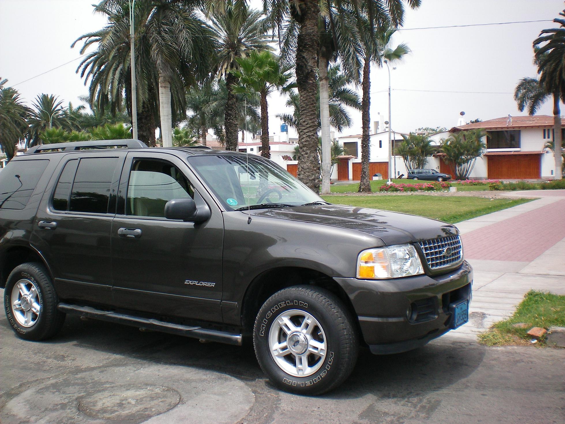 Ford Explorer XLT 2005