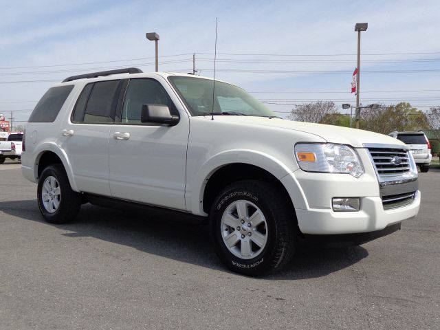 Ford Explorer XLT 2010