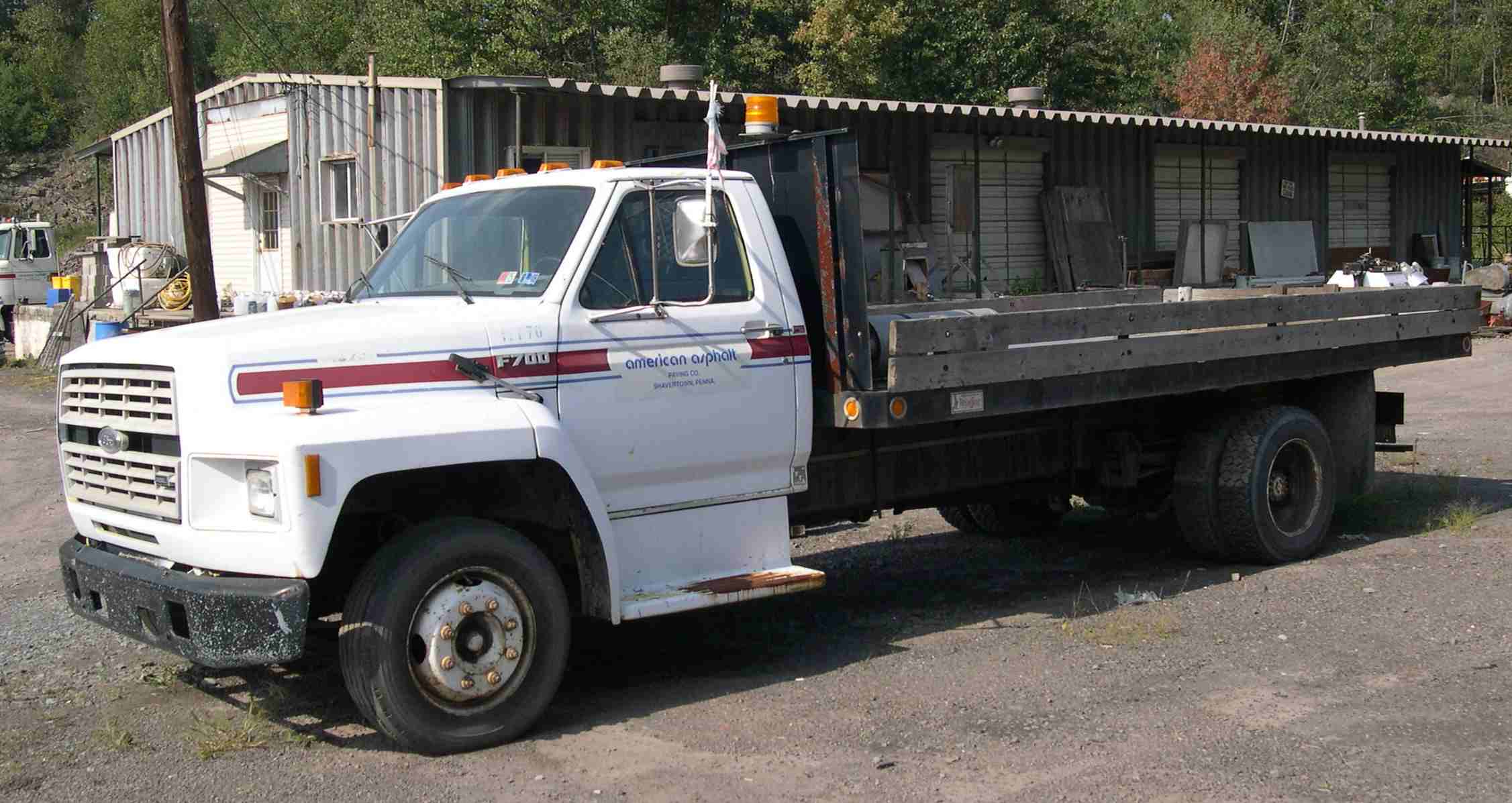 Ford F-700 Ford F-700