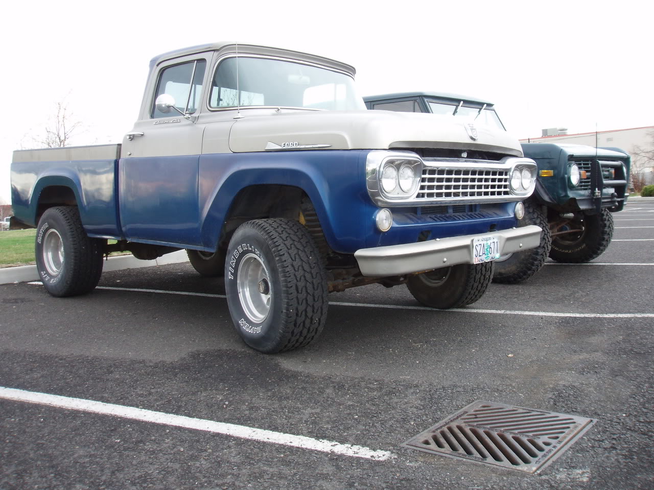 Ford F100 4x4