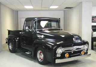 Ford F100 Black