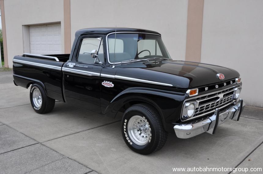 Ford F100 Custom
