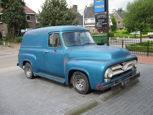 Ford F100 Van