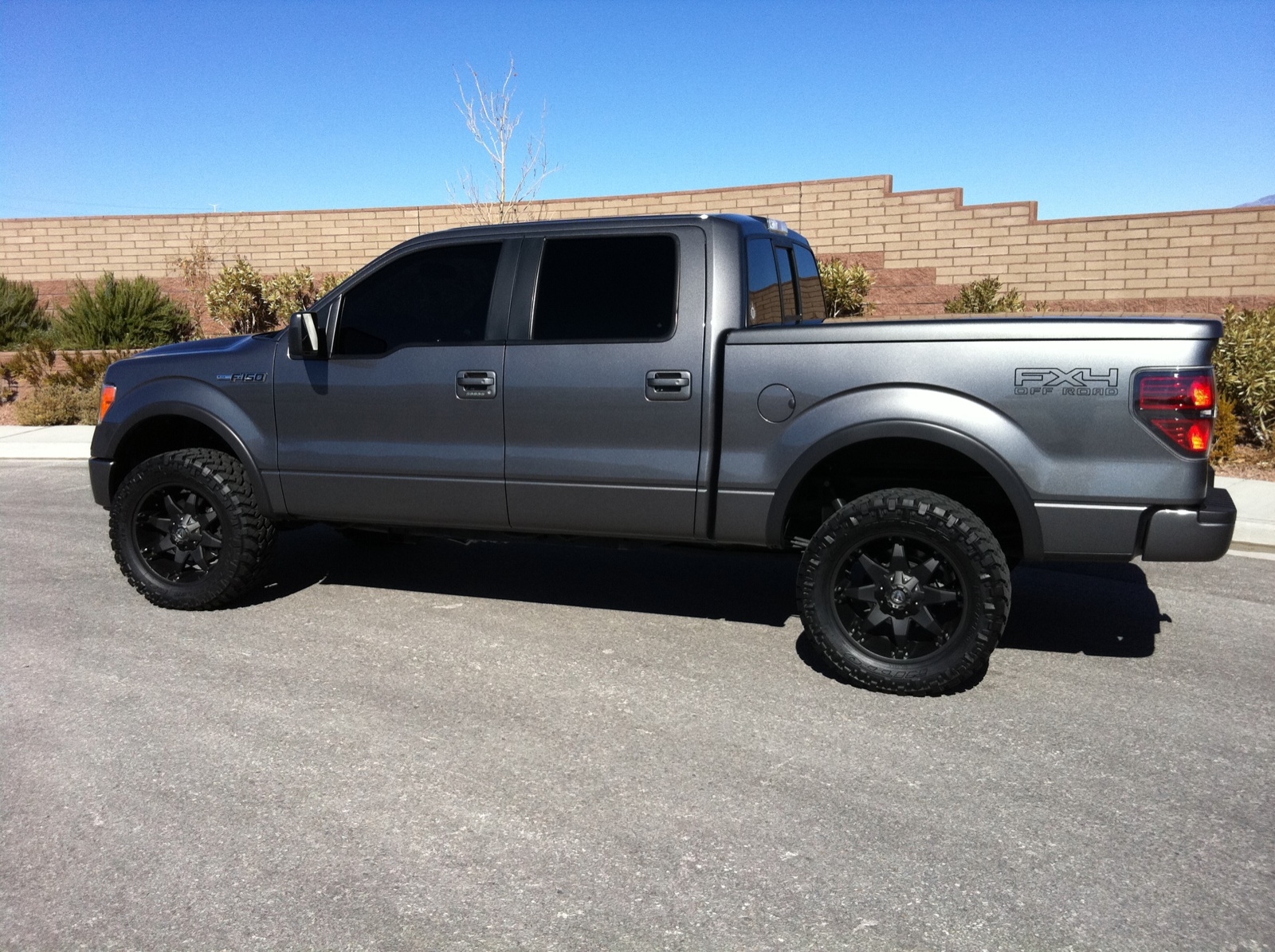 Ford F150 Crew Cab