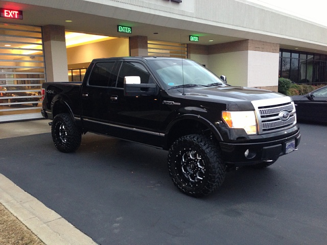 Ford F150 Platinum Lifted