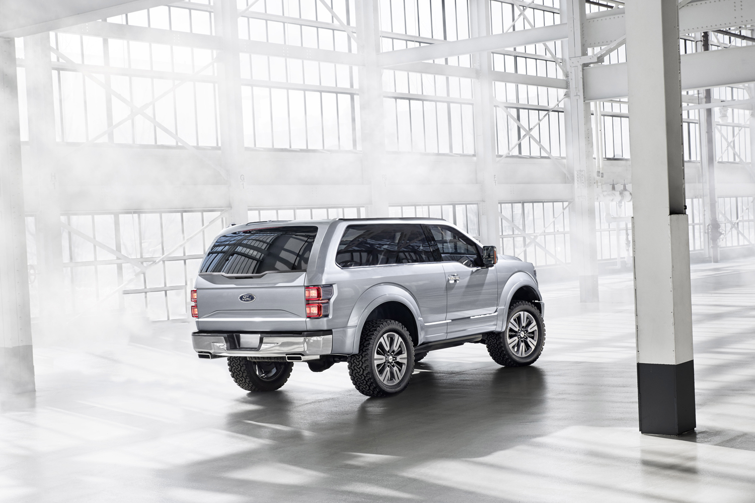 Ford F150 Raptor 2016