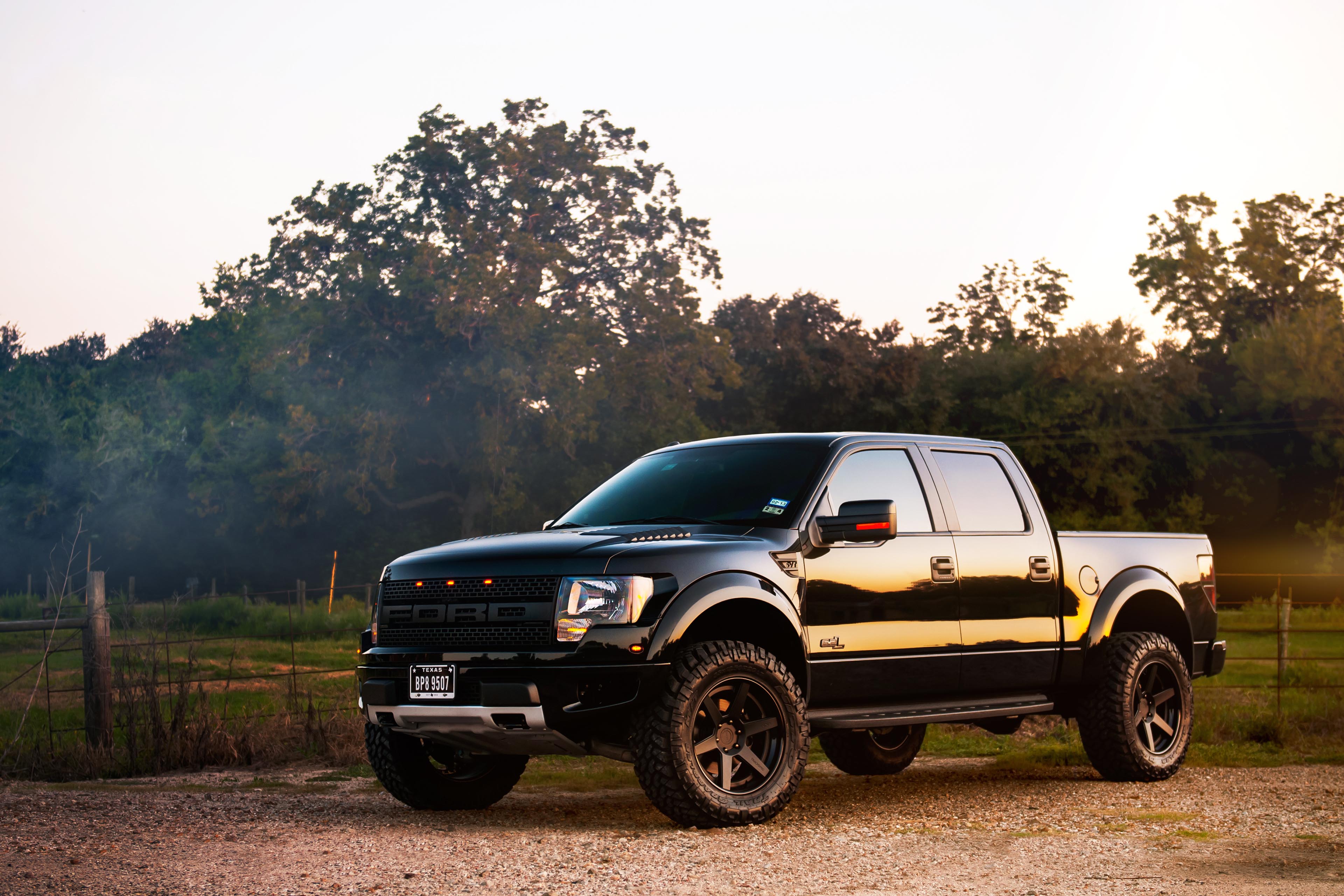 Ford F150 Raptor Black