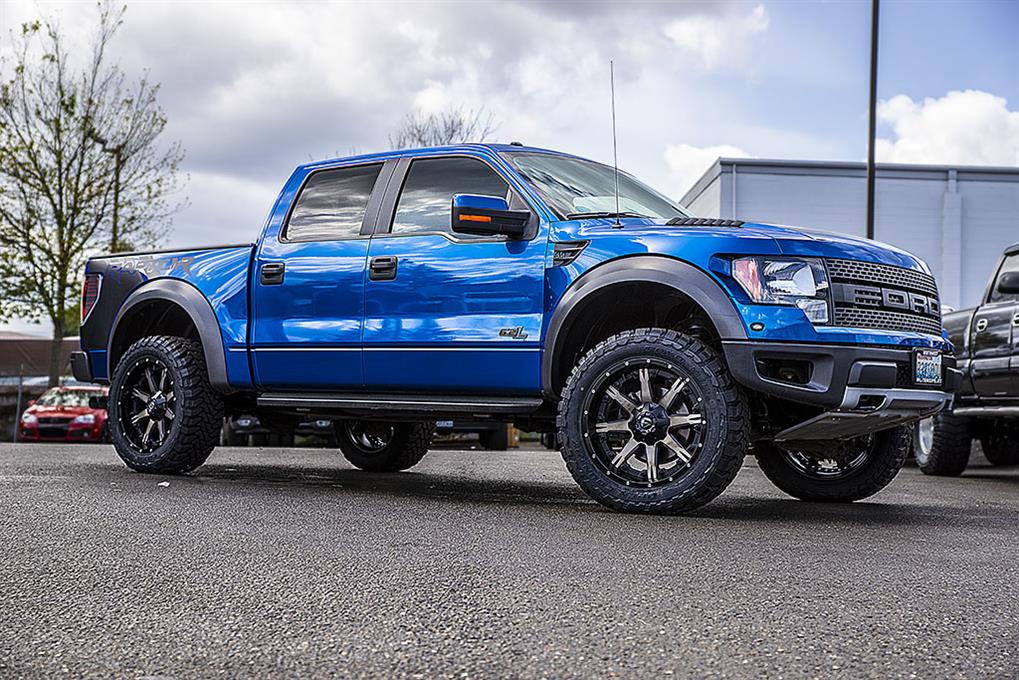 Ford F150 Raptor Lifted