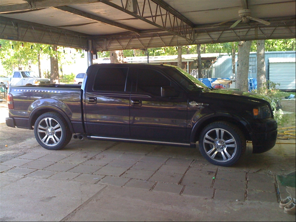 Ford F150 Saleen