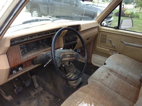 Ford F350 1985