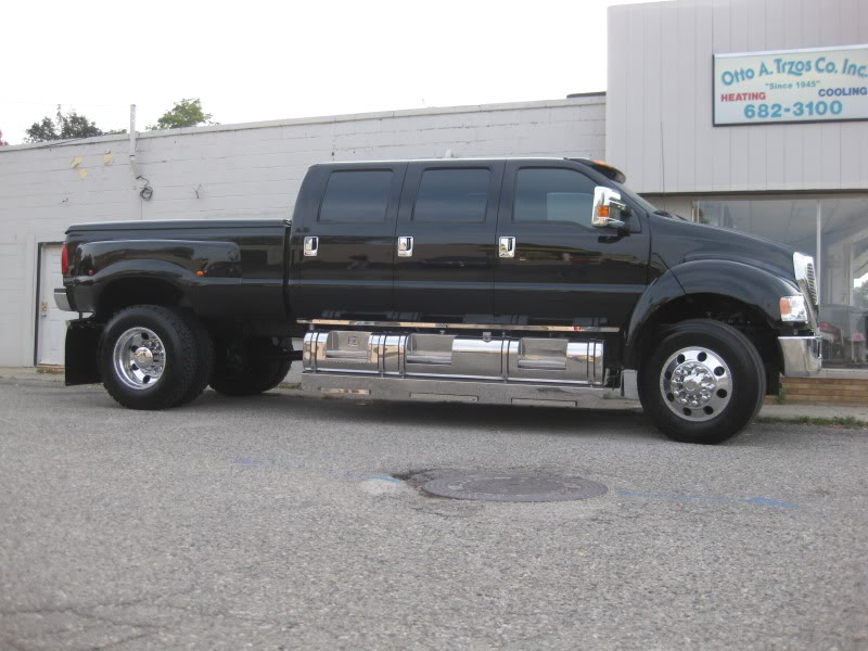 Ford F350 6 Door