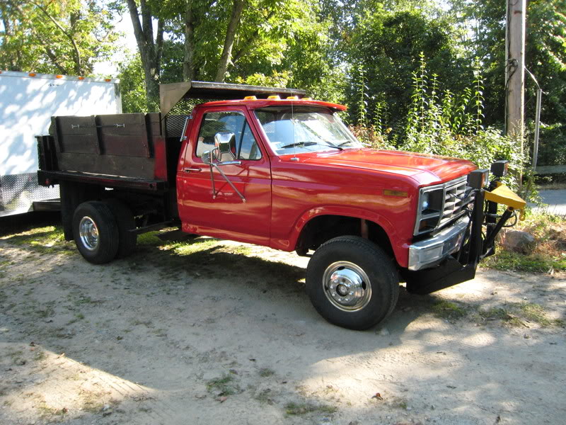 Ford F350 Dump Truck