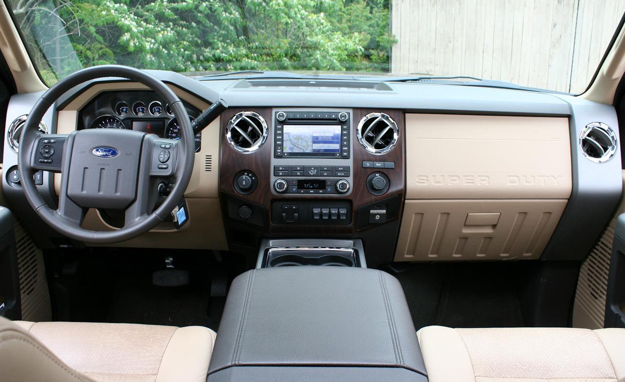 Ford F350 V8