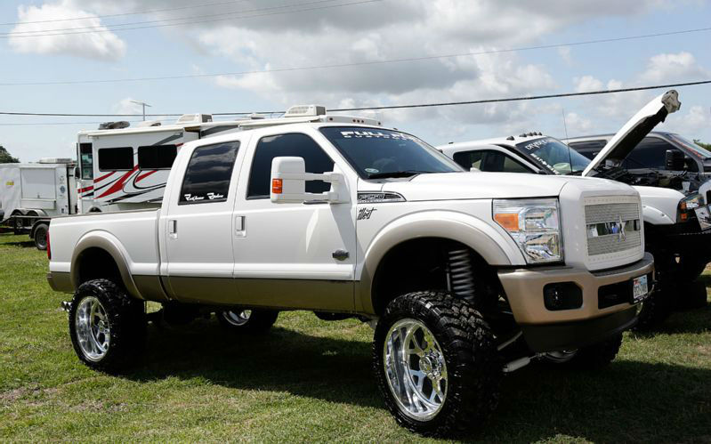 Ford F450 Lifted