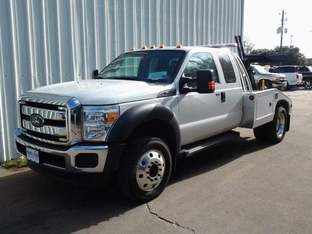Ford F450 Tow Truck