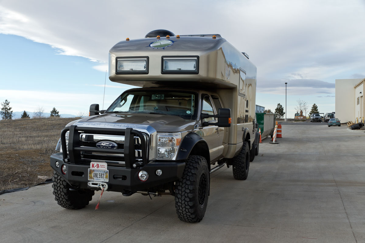 Ford F550 Earthroamer