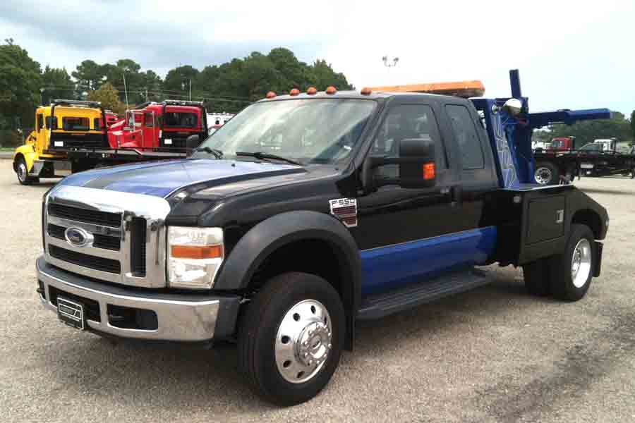 Ford F550 Tow Truck