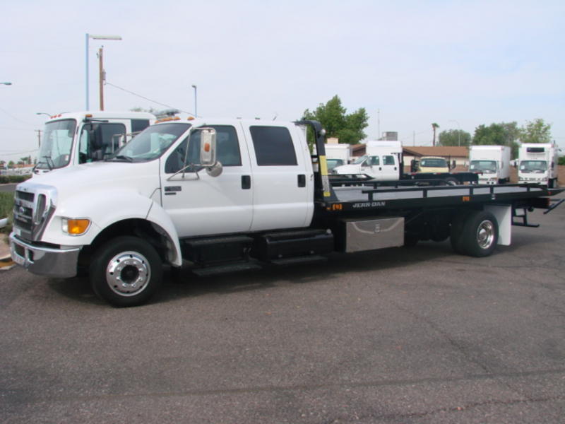 Ford F650 Box Truck