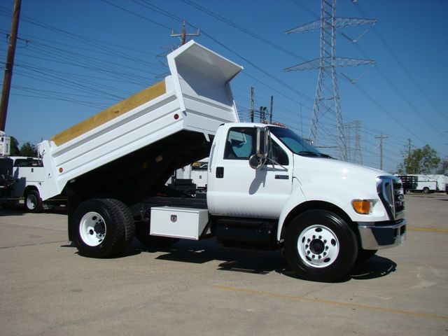 Ford F650 Dump Truck