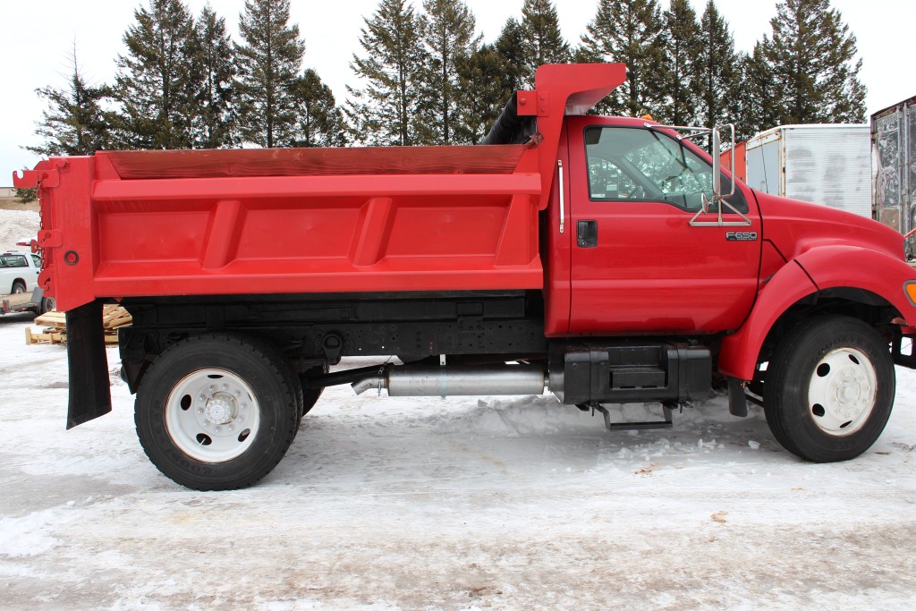 Ford F650 Dump Truck