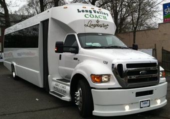 Ford F650 Limo