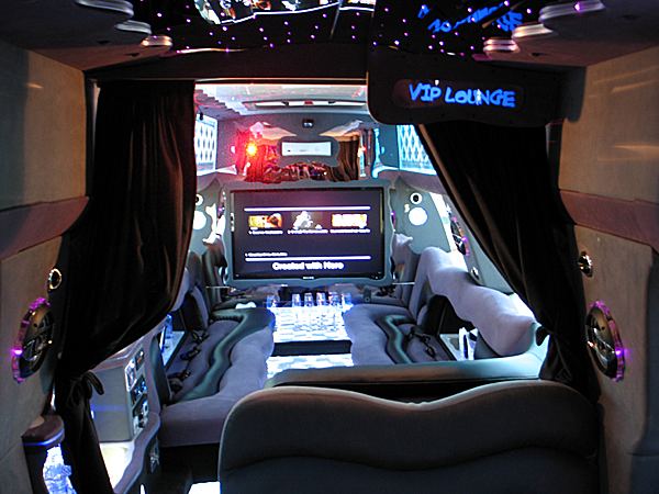 Ford F650 Limo