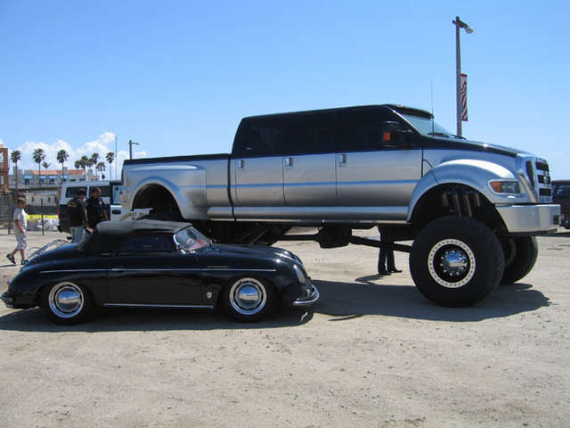 Ford F650 Monster Truck