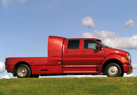 Ford F650 Super Crewzer